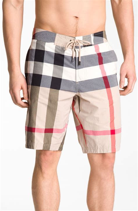 burberry checked shorts|burberry board shorts 20 inches.